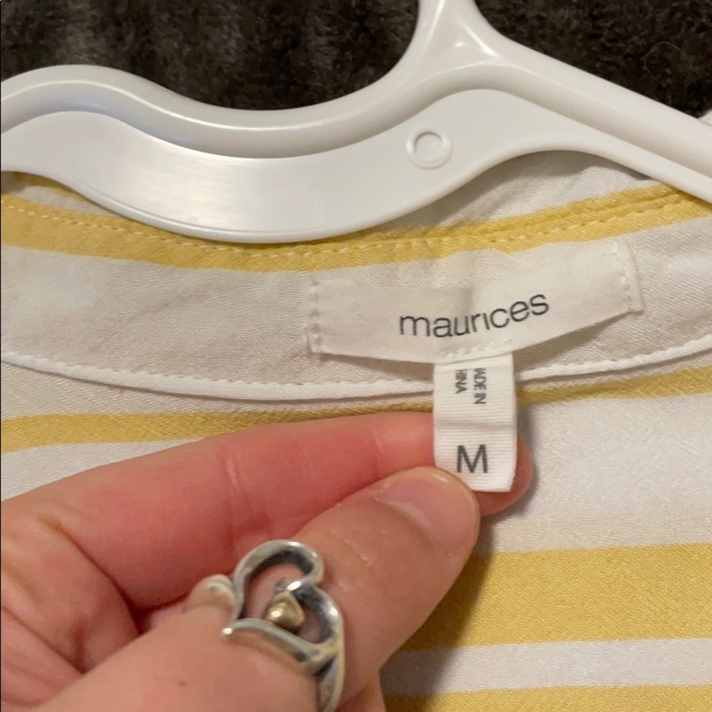 Linen top! - Picture 2 of 4